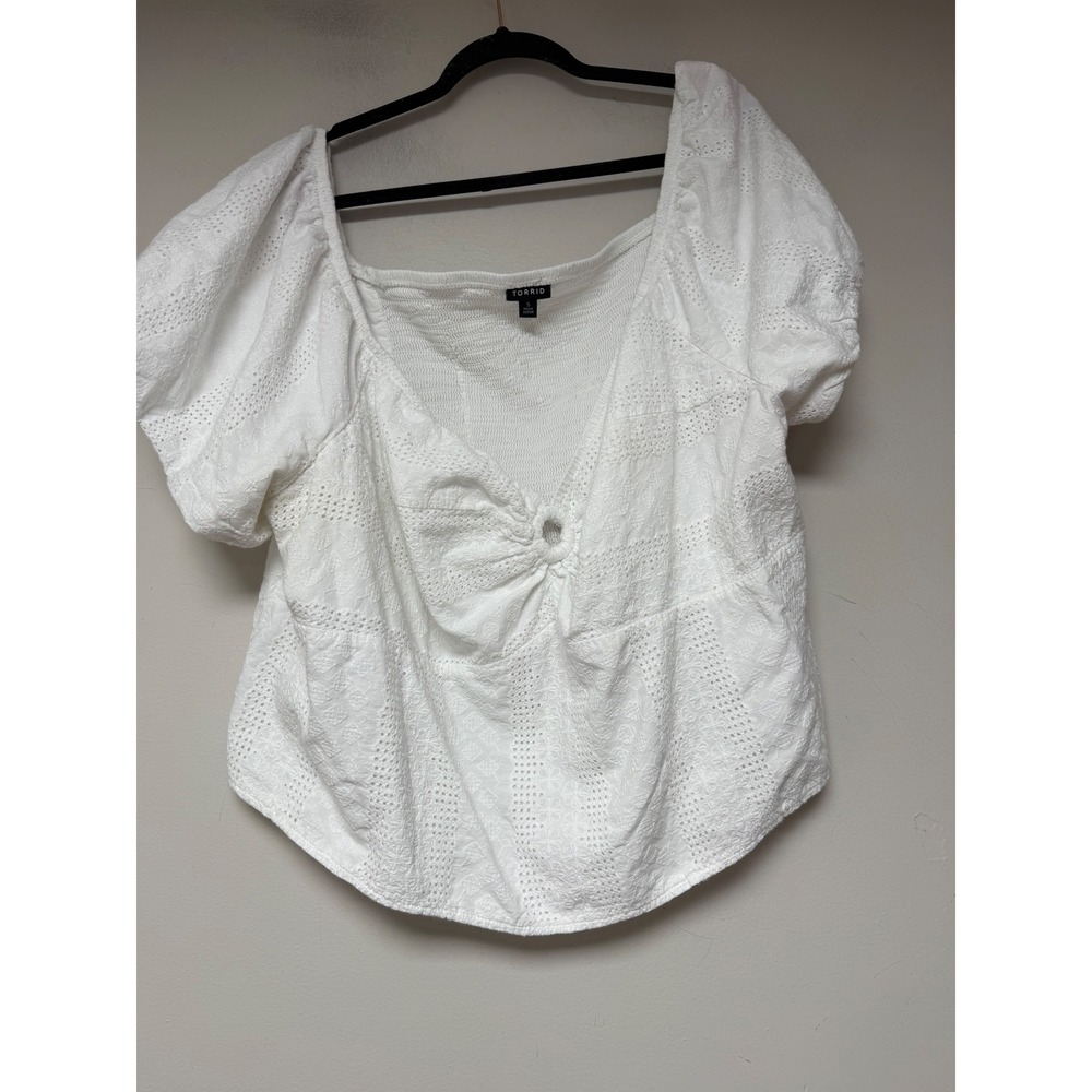 Torrid Eyelet Blouse Womens 5 White Excellent Cotton Smocked Puff Sleeve Top